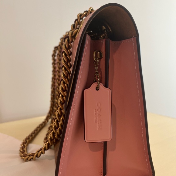 Coach pink signature rose bag! - Picture 3 of 6
